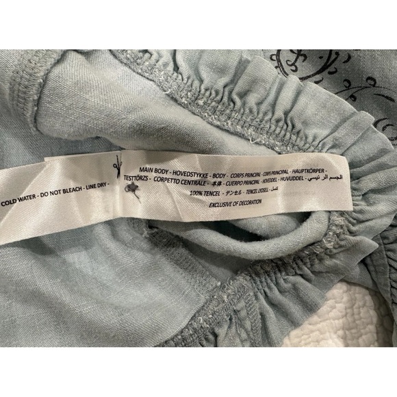 NWT Ariat Western Eden Cap Sleeve Light Blue Top Ruffled Edge SIZE Medium - Picture 9 of 10